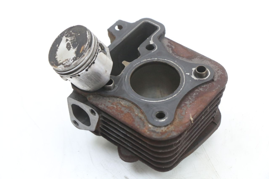 photo de CILINDER ZUIGER PIAGGIO FLY 4T 50 (2004 - 2010) - Detail van het onderdeel