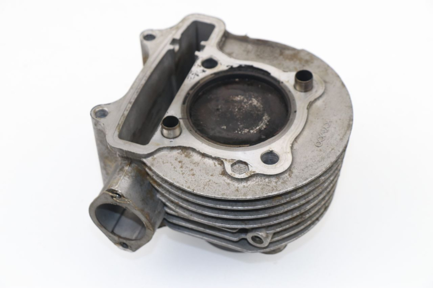 photo de CILINDER ZUIGER REVATTO FUTURA GT 125 (2006 - 2008) - Detail van het onderdeel