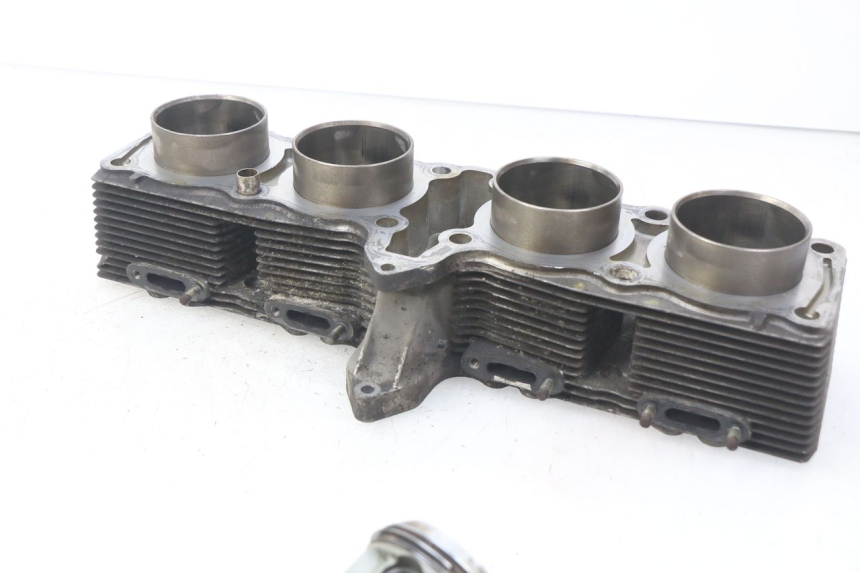 photo de CILINDER ZUIGER SUZUKI GSF S BANDIT 600 (2000 - 2004) - Productaanzicht