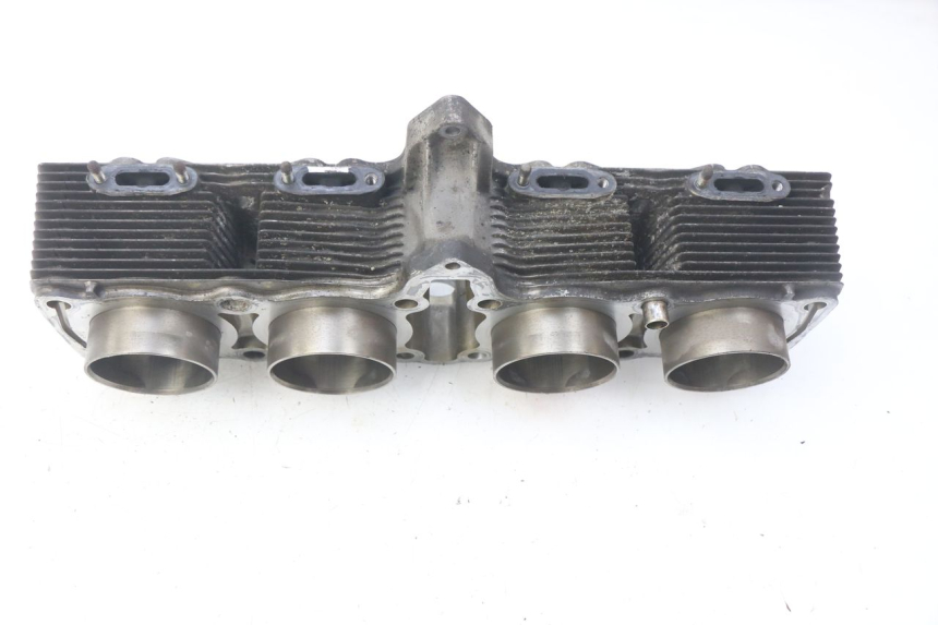 photo de CILINDER ZUIGER SUZUKI GSF S BANDIT 600 (2000 - 2004) - Bevestigingspunten