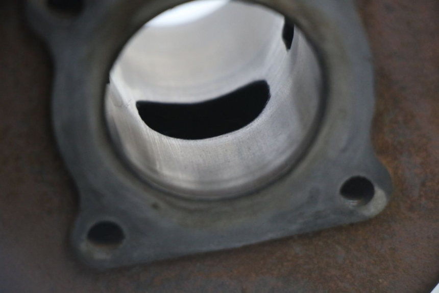 photo de CILINDER ZUIGER PEUGEOT KISBEE 2T 50 (2010 - 2017) - Zoom op componenten