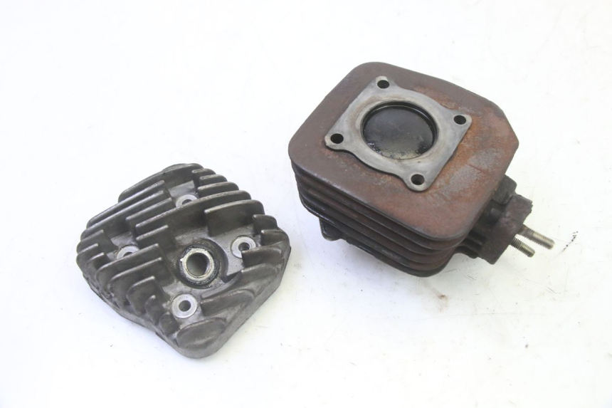 photo de CILINDER ZUIGER PEUGEOT KISBEE 2T 50 (2010 - 2017) - Andere kijkhoek