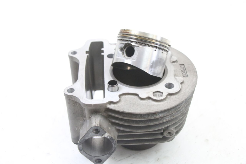 photo de CILINDER ZUIGER LONGJIA SHARPY 125 (2020 - 2024) - Detail van het onderdeel