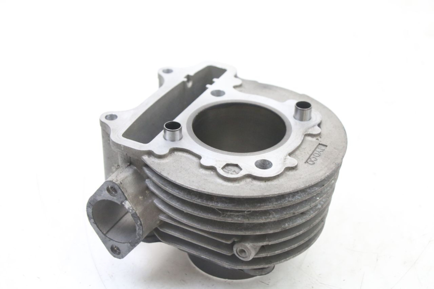 photo de CILINDER ZUIGER LONGJIA SHARPY 125 (2020 - 2024) - Bevestigingspunten