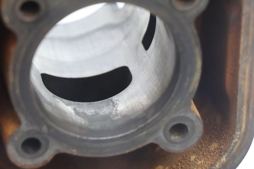 photo de CILINDER ZUIGER PEUGEOT LUDIX BLASTER 50 (2006 - 2014) - Aanvullende foto