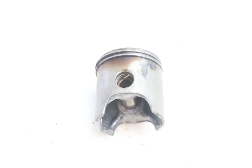 photo de CILINDER ZUIGER PEUGEOT LUDIX BLASTER 50 (2006 - 2014) - Profielaanzicht