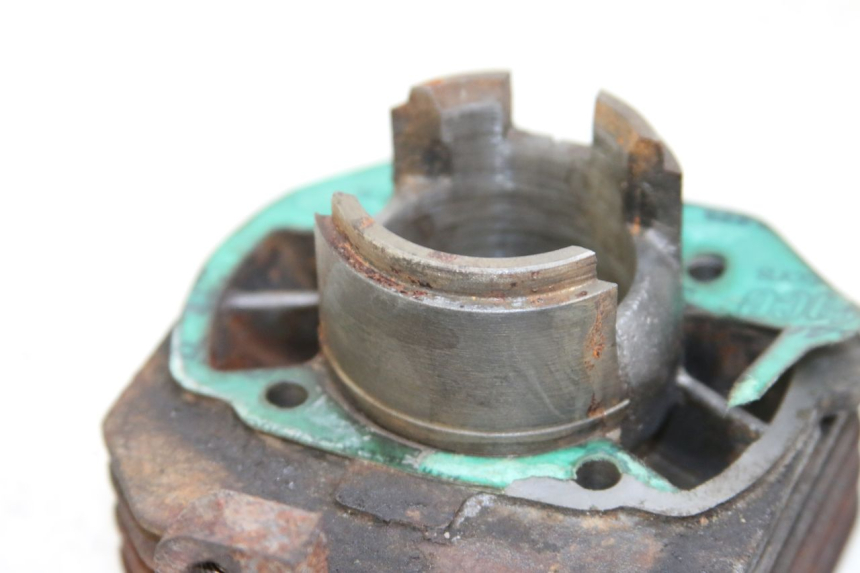 photo de CILINDER ZUIGER PEUGEOT LUDIX 50 (2005 - 2007) - Bevestigingspunten