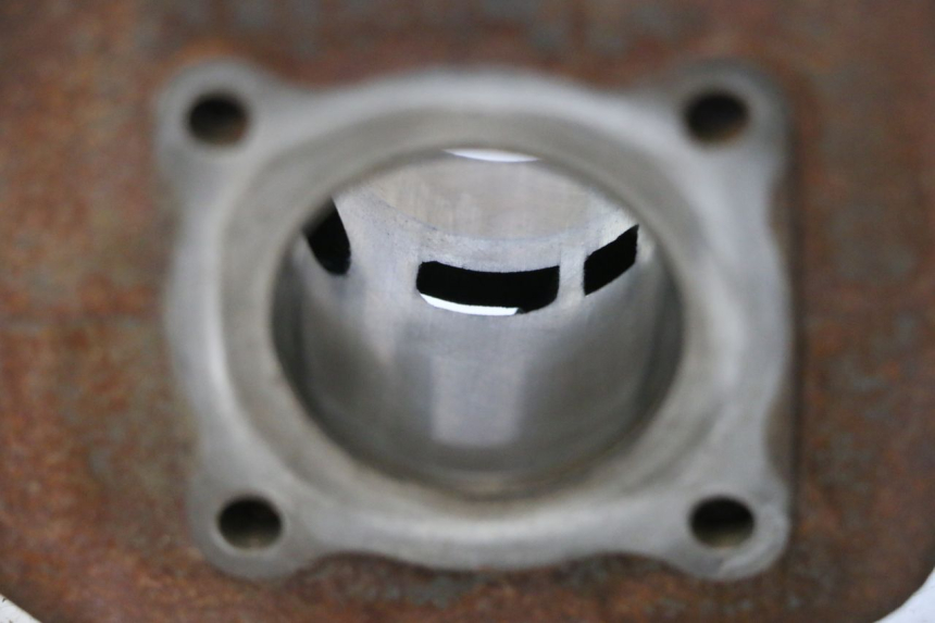 photo de CILINDER ZUIGER PEUGEOT LUDIX 50 (2005 - 2007) - Overzicht