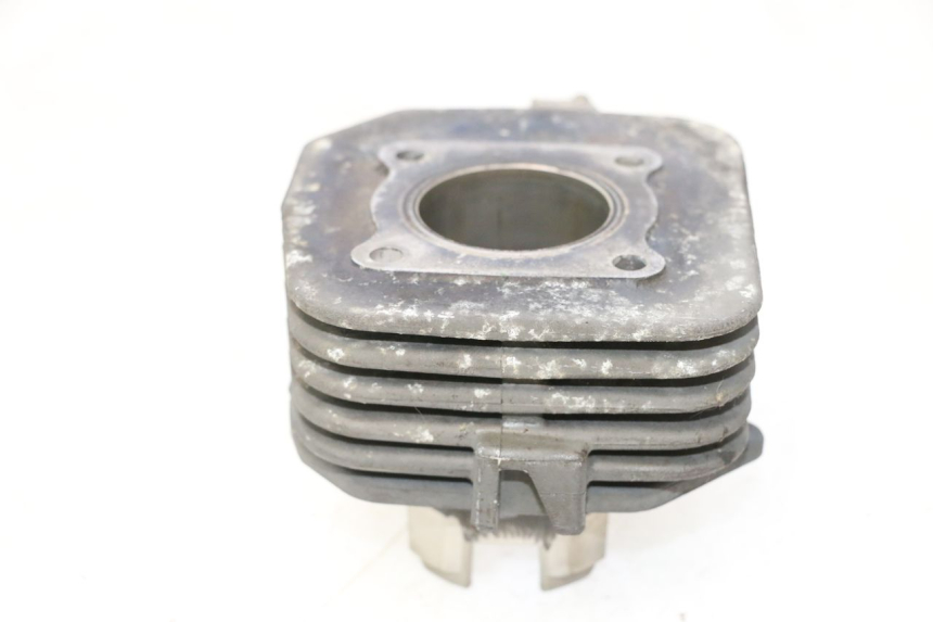 photo de CYLINDER PISTOON PEUGEOT LUDIX ONE 14P 50 (2004 - 2013) - Markeringen en referenties
