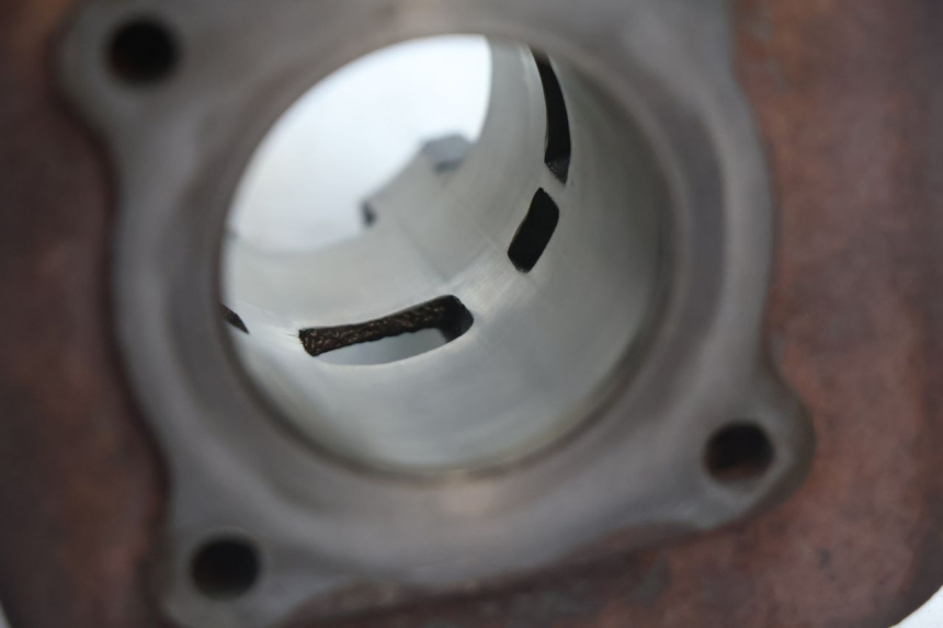 photo de CILINDER ZUIGER PEUGEOT LUDIX ONE 50 (2004 - 2013) - Visuele inspectie
