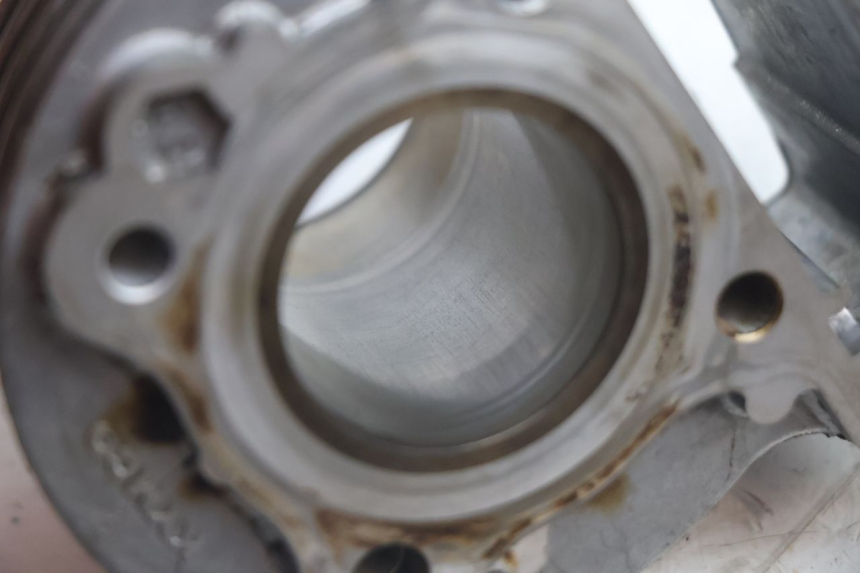photo de CYLINDER PISTOON KYMCO LIKE 4T 50 (2019 - 2025) - Productaanzicht