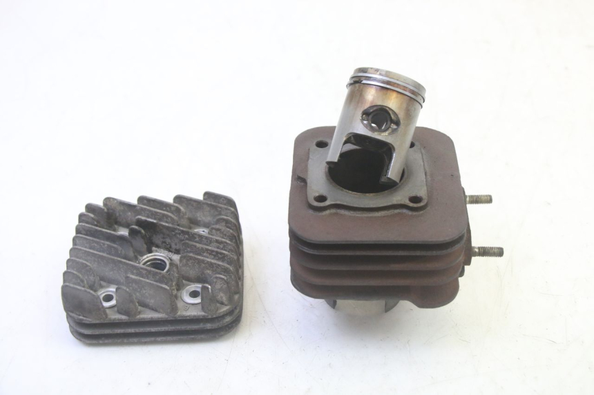 photo de CILINDER ZUIGER PIAGGIO NEW TYPHOON 50 (2010 - 2017) - Detail van het onderdeel