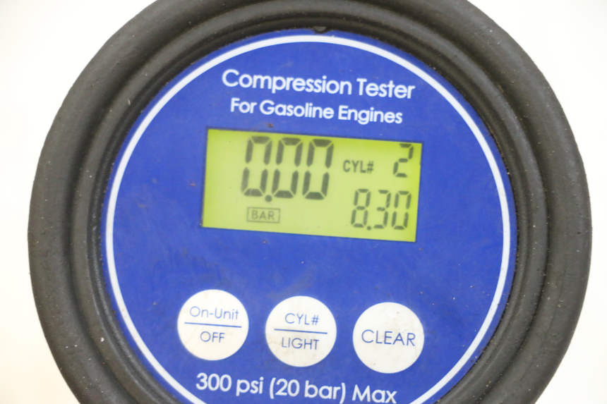 photo de CILINDER ZUIGER PIAGGIO NEW TYPHOON 50 (2018 - 2021) - Zoom op gebruiksstaat