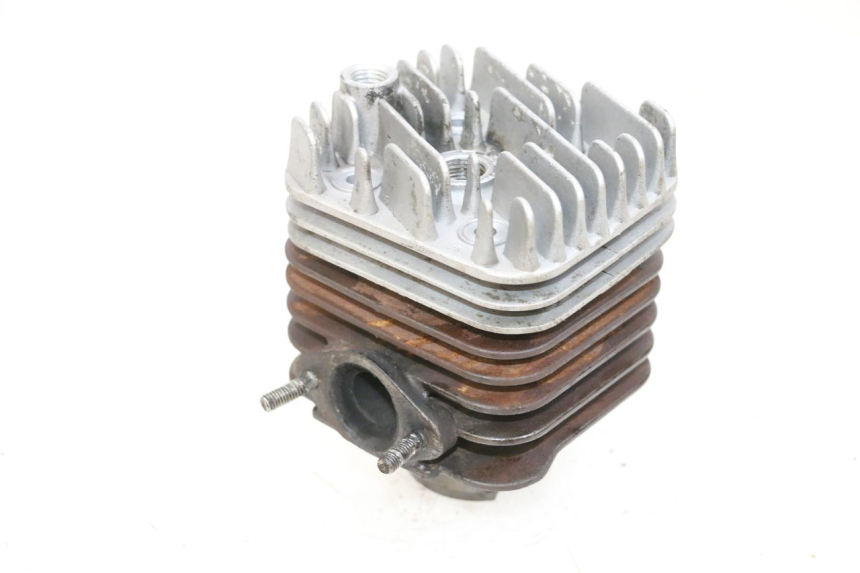 photo de CILINDER ZUIGER PIAGGIO NEW TYPHOON 50 (2018 - 2021) - Bevestigingspunten