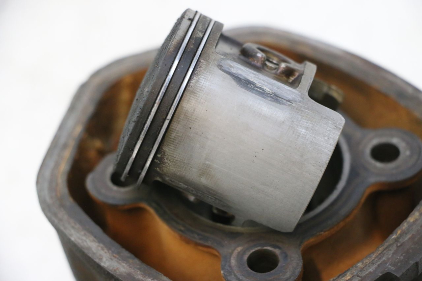photo de CILINDER ZUIGER MBK NITRO 50 (2004 - 2008) - Profielaanzicht