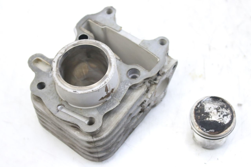 photo de CILINDER ZUIGER SYM ORBIT 2 4T 50 (2008 - 2017) - Technische close-up