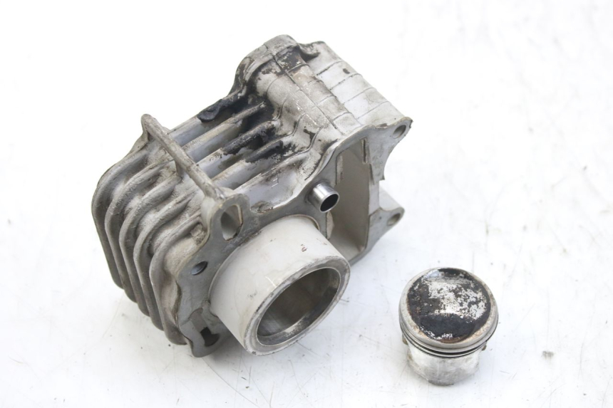 photo de CILINDER ZUIGER SYM ORBIT 2 4T 50 (2008 - 2017) - Overzicht