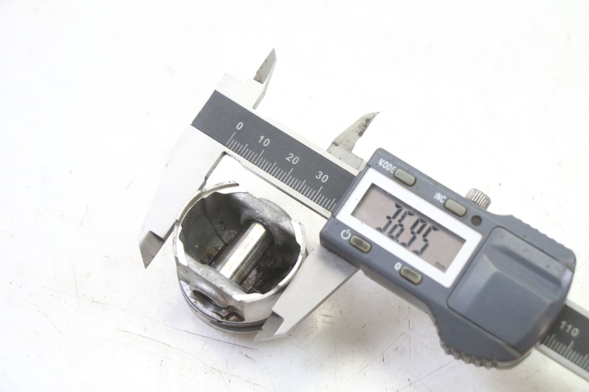 photo de CILINDER ZUIGER SYM ORBIT 2 4T 50 (2008 - 2017) - Markeringen en referenties