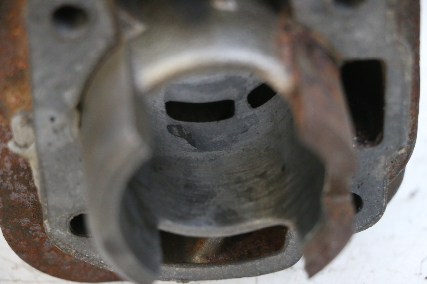 photo de CILINDER ZUIGER SYM ORBIT 2 50 (2008 - 2014) - Andere kijkhoek