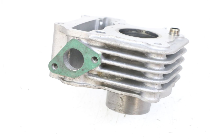 photo de CILINDER ZUIGER SYM ORBIT III 3 4T 50 (2018 - 2021) - Markeringen en referenties