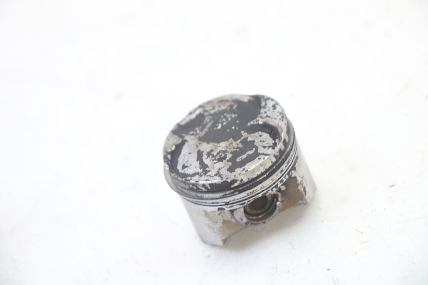 photo de CILINDER ZUIGER MBK OVETTO 4T 50 (2008 - 2016) - Bevestigingspunten