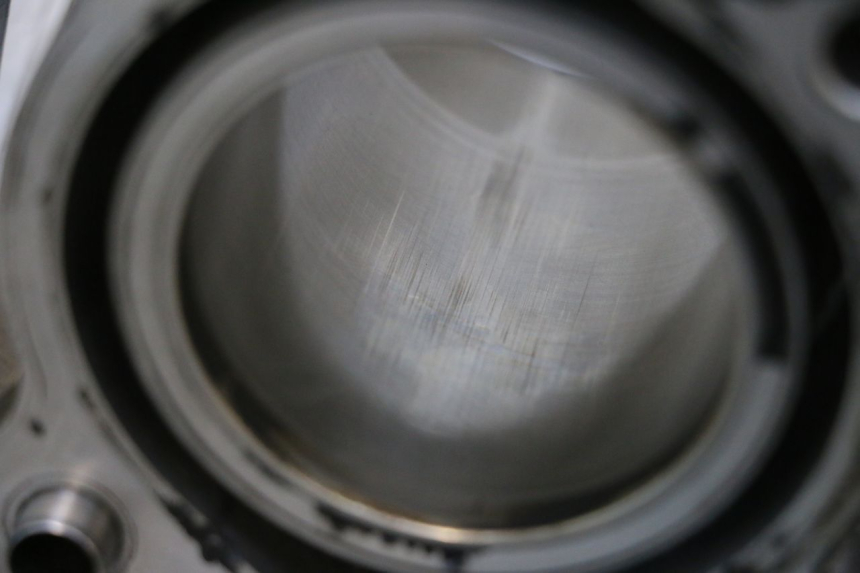 photo de CILINDER ZUIGER HONDA PCX (JF57/JF64) 125 (2014 - 2018) - Zoom op componenten