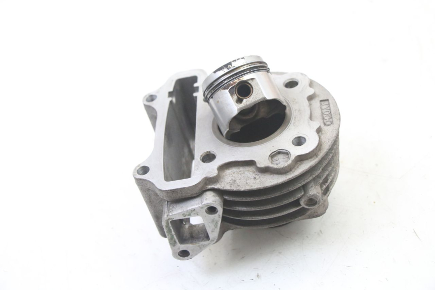 photo de CILINDER ZUIGER PEUGEOT KISBEE 4T 50 (2010 - 2017) - Hoofdaanzicht