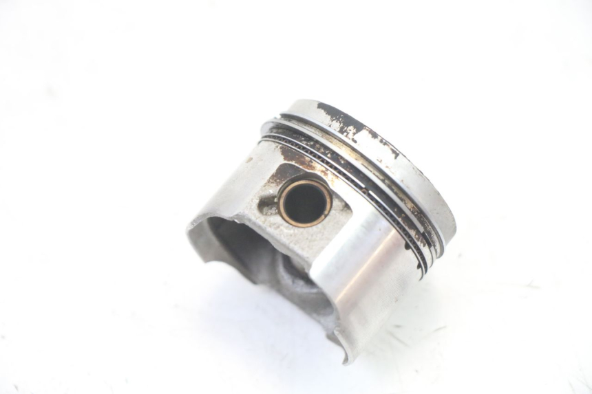 photo de CILINDER ZUIGER PEUGEOT KISBEE 4T 50 (2010 - 2017) - Bevestigingspunten