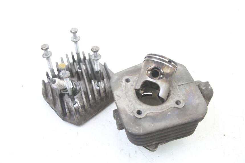 photo de CILINDER ZUIGER PEUGEOT LUDIX ONE 50 (2005 - 2008) - Zoom op gebruiksstaat