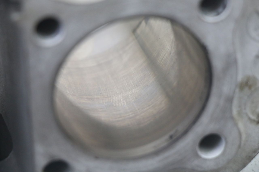 photo de CILINDER ZUIGER PEUGEOT VIVACITY 125 (2010 - 2017) - Kenmerkende details