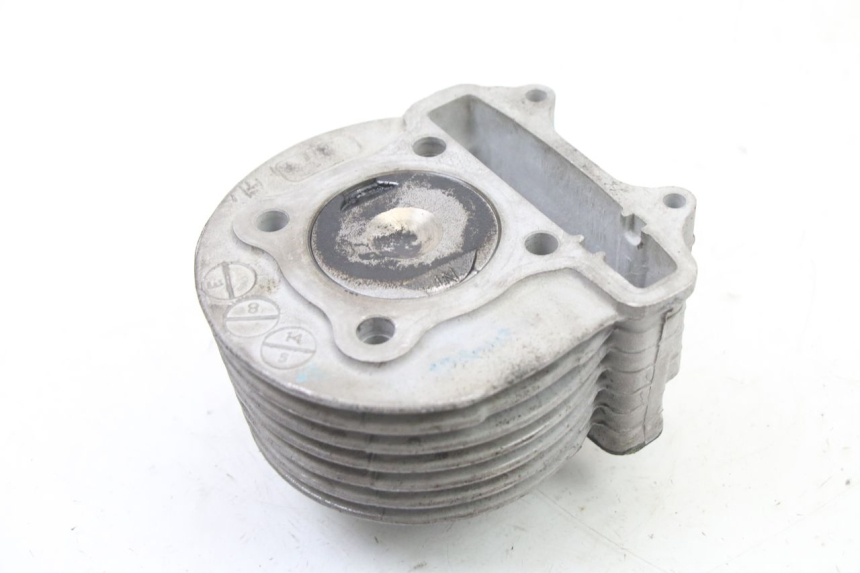 photo de CILINDER ZUIGER PEUGEOT VIVACITY 125 (2010 - 2017) - Andere kijkhoek