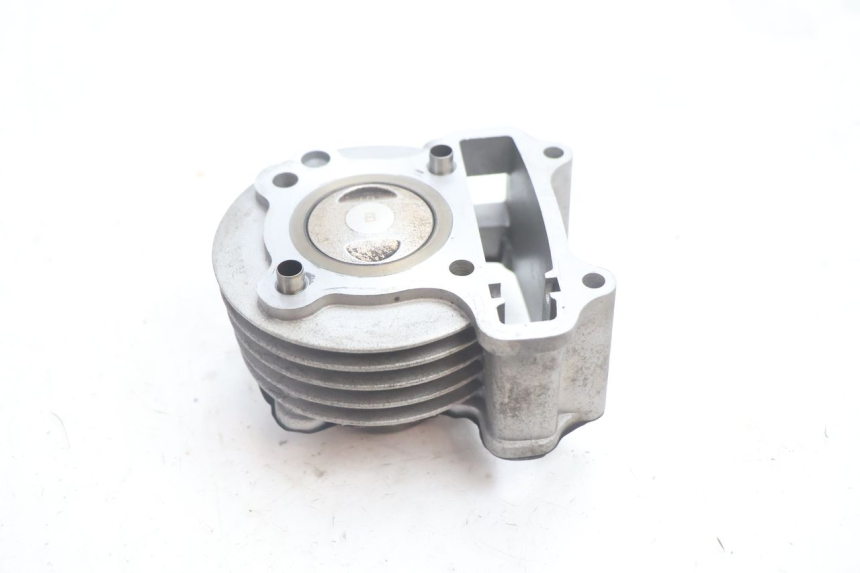 photo de CYLINDER PISTOON LAZIO RENO 50 (2016 - 2021) - Zoom op gebruiksstaat