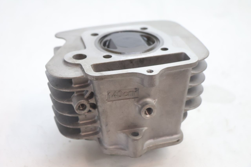 photo de CYLINDER PISTOON APOLLO RFZ 140 - Zoom op gebruiksstaat