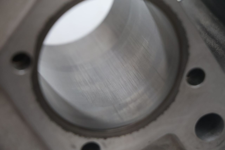 photo de CYLINDER PISTOON APOLLO RFZ 140 - Markeringen en referenties