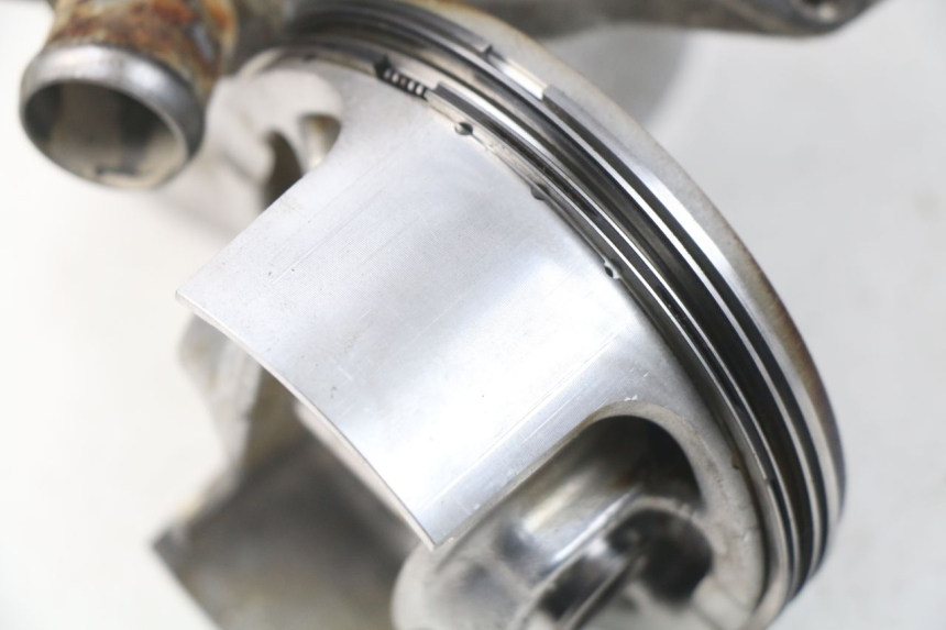 photo de CILINDER ZUIGER PEUGEOT SATELIS 500 (2007 - 2013) - Zoom op componenten