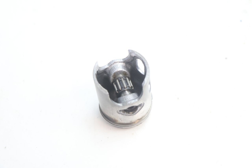 photo de CYLINDER PISTOON YAMAHA SLIDER 50 (1999 - 2004) - Profielaanzicht