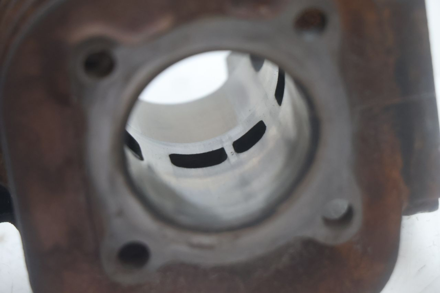 photo de CYLINDER PISTOON YAMAHA SLIDER 50 (1999 - 2004) - Staat van het oppervlak