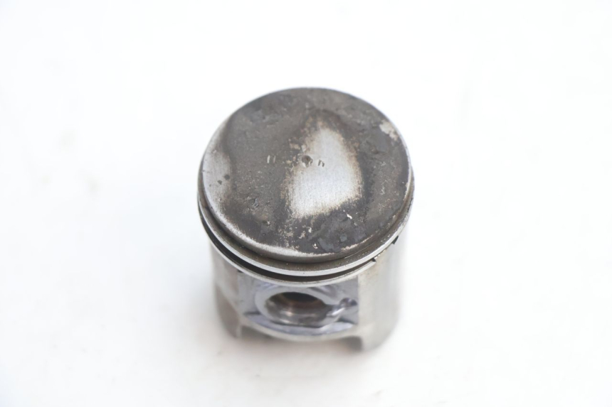 photo de CYLINDER PISTOON PEUGEOT SPEEDFIGHT 2 AC 50 (2000 - 2009) - Visuele inspectie