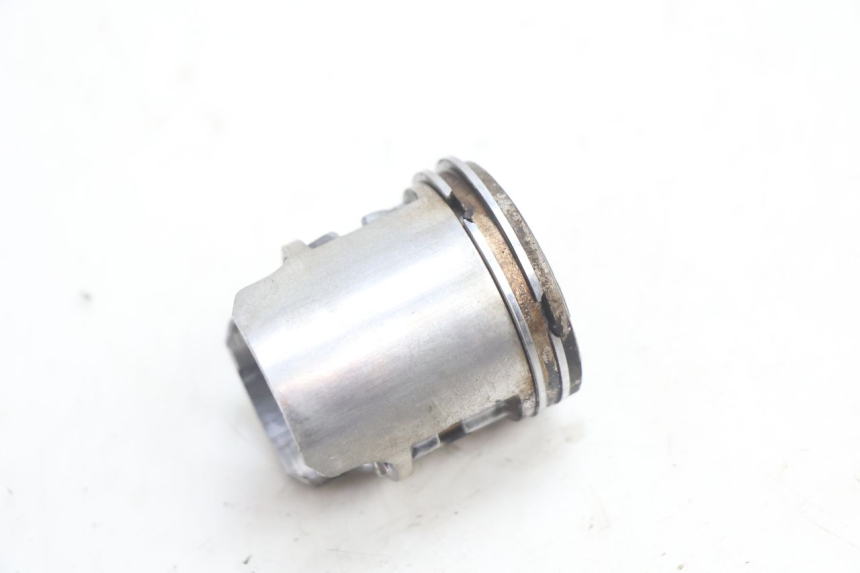 photo de CYLINDER PISTOON PEUGEOT SPEEDFIGHT 2 AC 50 (2000 - 2009) - Alternatieve hoek