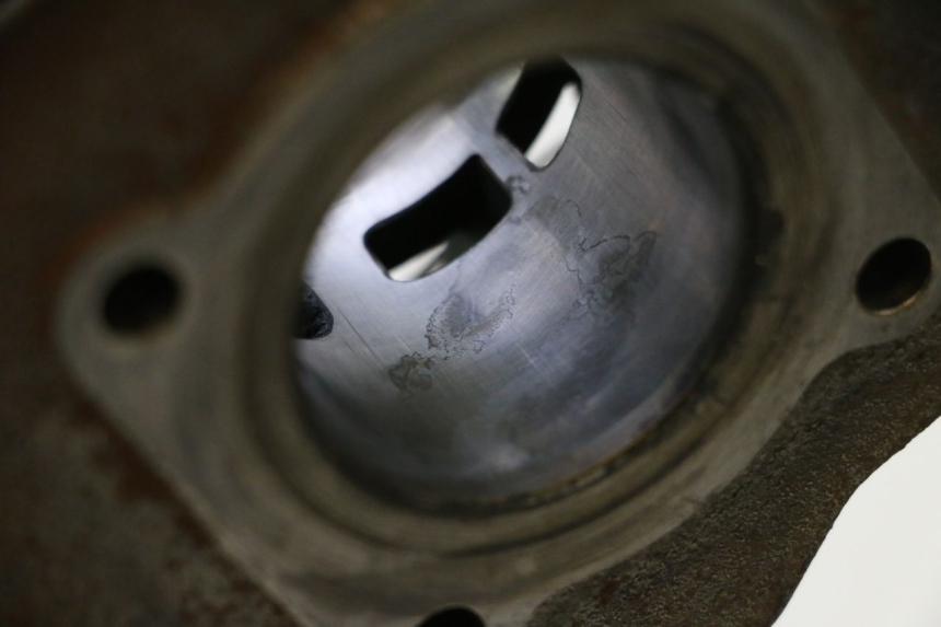 photo de CYLINDER PISTOON PEUGEOT SPEEDFIGHT 2 AC 50 (2000 - 2009) - Technische close-up