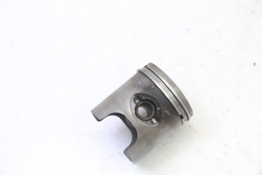 photo de CILINDER ZUIGER PEUGEOT SPEEDFIGHT 3 AIR 50 (2009 - 2015) - Zoom op componenten