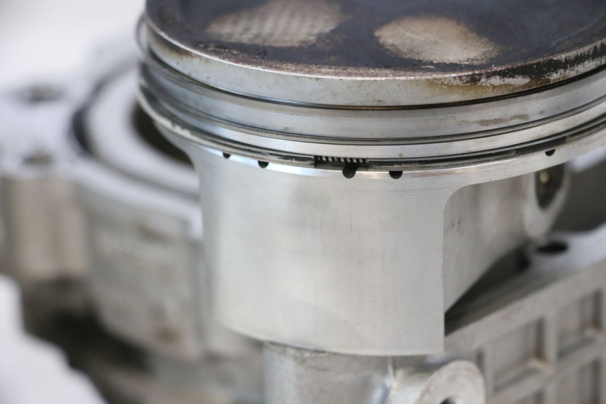 photo de CYLINDER PISTOON CAN-AM SPYDER RS 1000 (2008 - 2012) - Andere kijkhoek