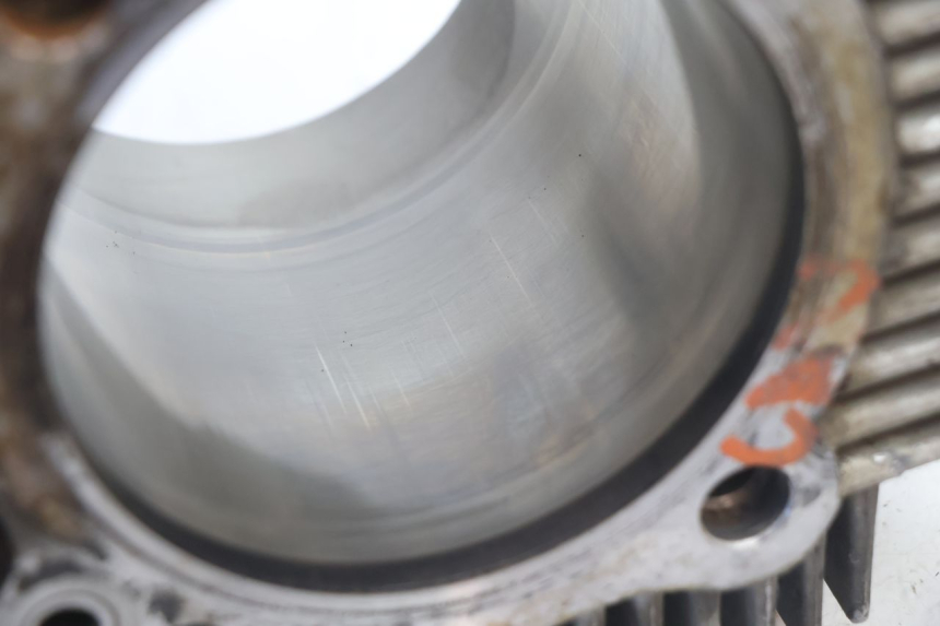 photo de CYLINDER PISTOON DUCATI SS IE DS CARENEE 1000 (2002 - 2006) - Alternatieve hoek