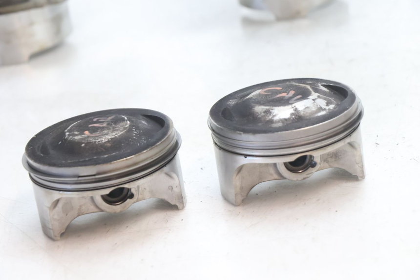 photo de CYLINDER PISTOON DUCATI SS IE DS CARENEE 1000 (2002 - 2006) - Hoofdaanzicht