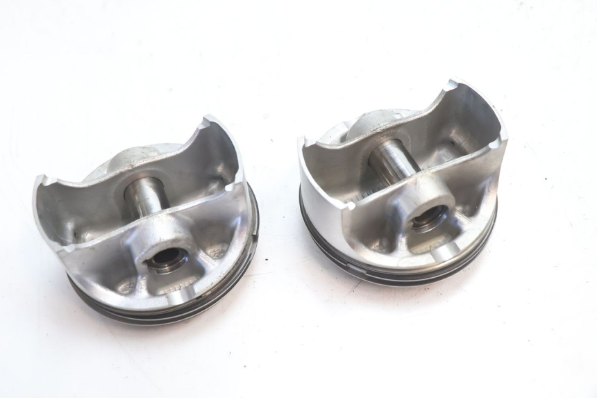 photo de CYLINDER PISTOON DUCATI SS IE DS CARENEE 1000 (2002 - 2006) - Zoom op gebruiksstaat