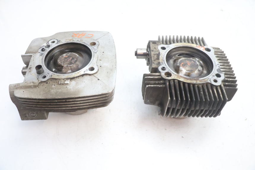 photo de CYLINDER PISTOON DUCATI SS IE DS CARENEE 1000 (2002 - 2006) - Andere kijkhoek