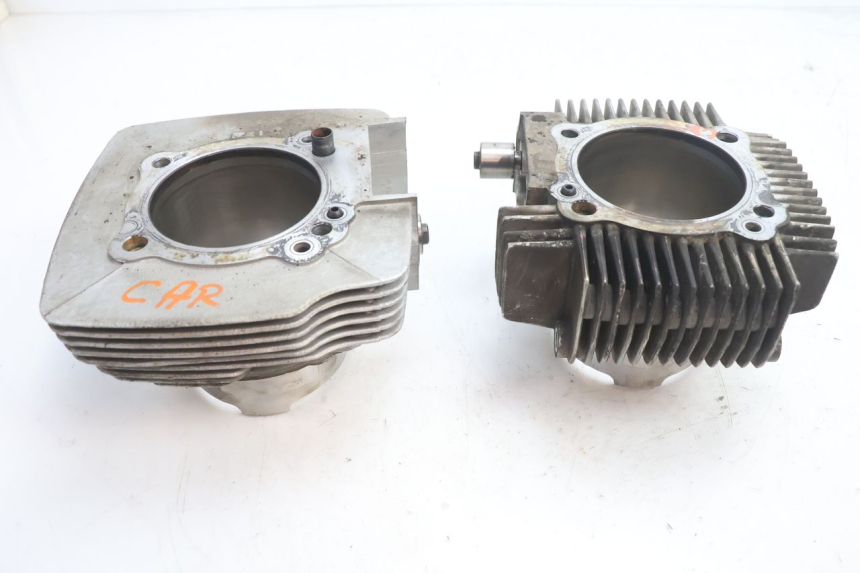 photo de CYLINDER PISTOON DUCATI SS IE DS CARENEE 1000 (2002 - 2006) - Bevestigingspunten