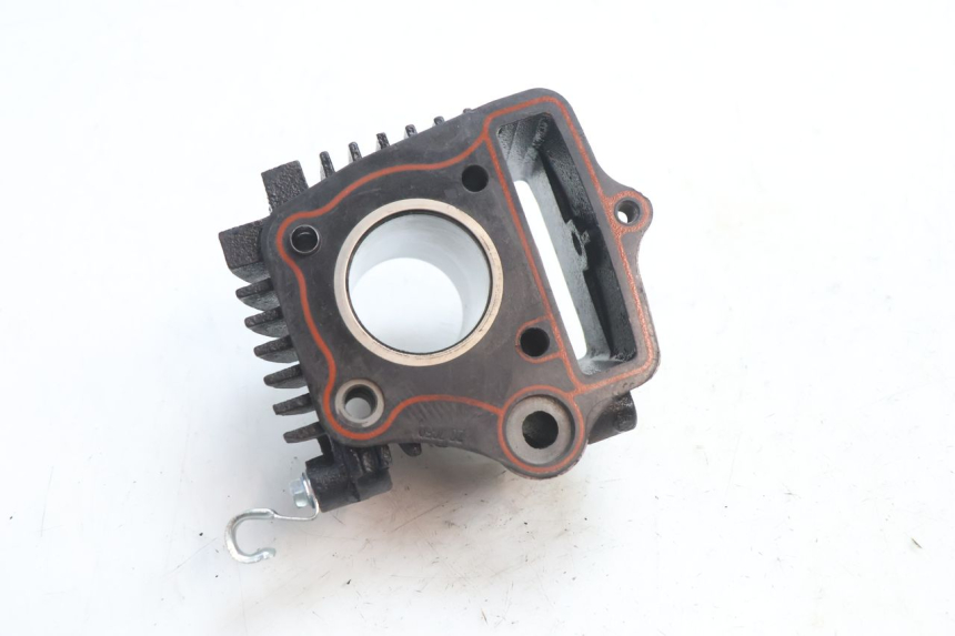 photo de CYLINDER PISTOON YAMASAKI STREET 50 (2013 - 2018) - Zoom op componenten
