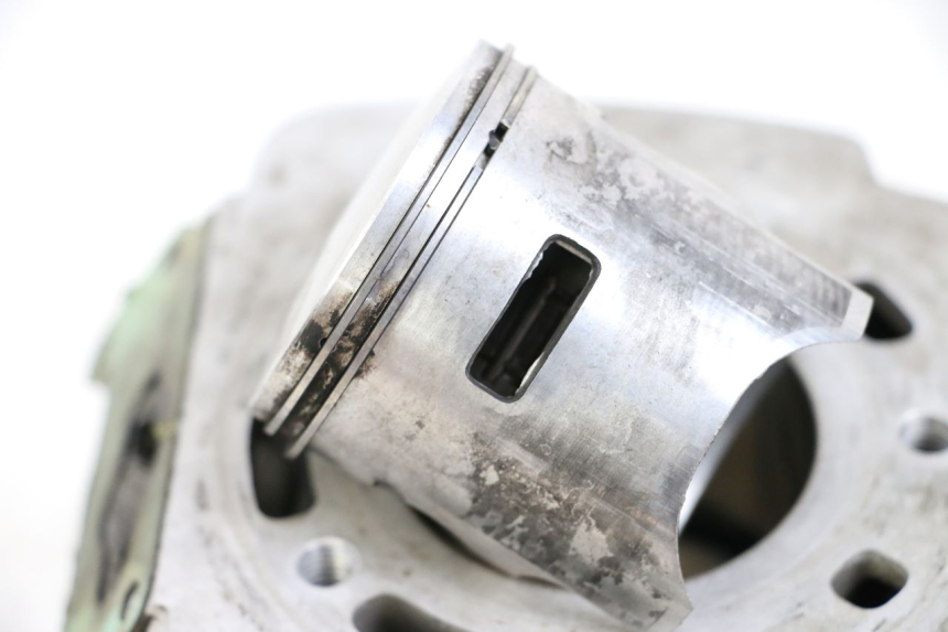 photo de CILINDER ZUIGER CAGIVA SUPER CITY 125 (1992 - 1997) - Andere kijkhoek