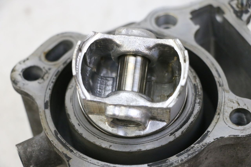 photo de CILINDER ZUIGER SUZUKI BURGMAN 125 (2015 - 2017) - Zoom op componenten